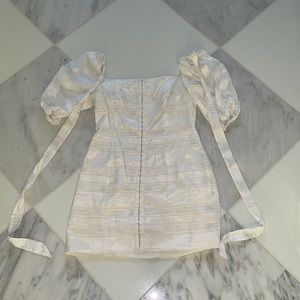 clip down design dress